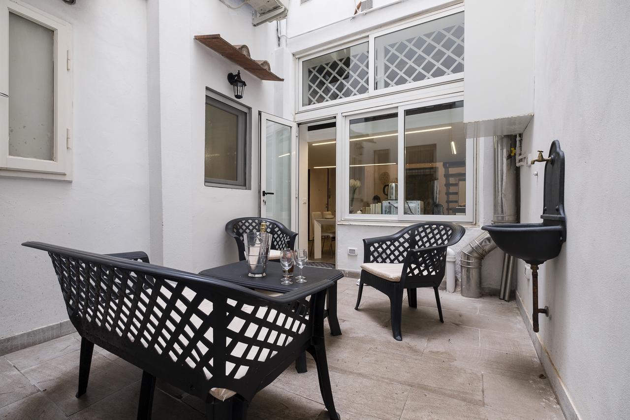 Silver Novella Luxury Apartment - Centro Storico Florencia Exterior foto